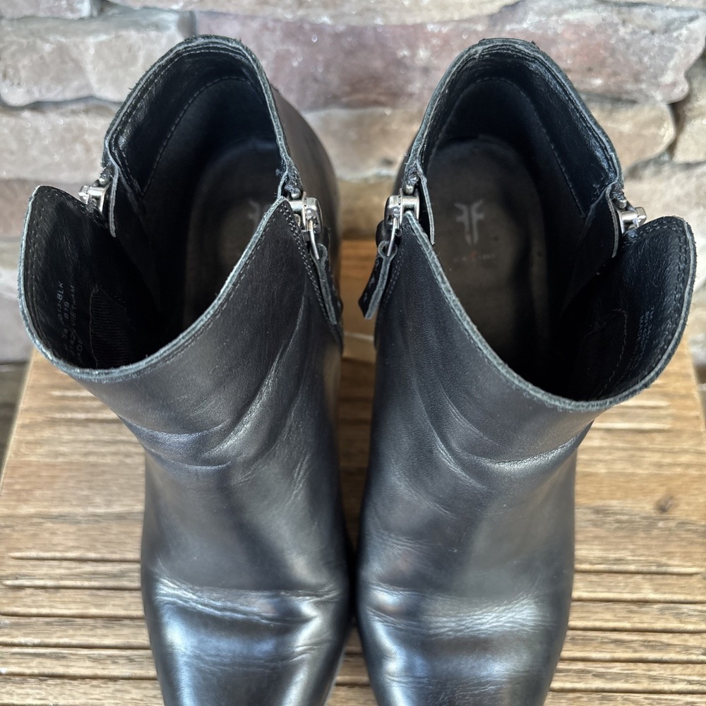 Frye Judith Double Zip Booties, Black Leather, Women's 7 EUC - Picture 5 of 12